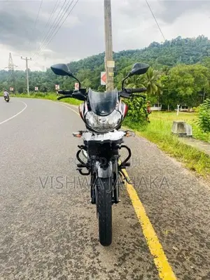 Bajaj Discover 125 2023