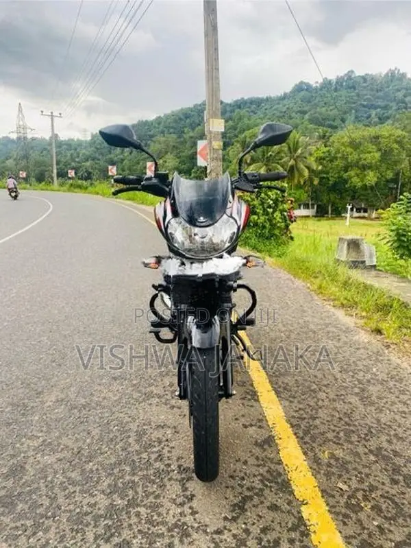 Bajaj Discover 125 2023