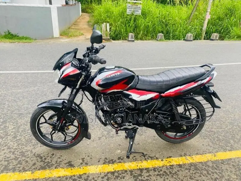 Bajaj Discover 125 2023