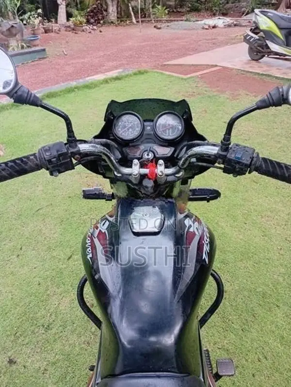 Bajaj Discover 2011