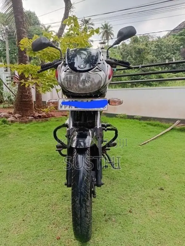 Bajaj Discover 2011