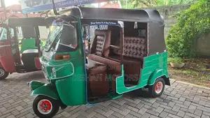 Bajaj RE 4Stroke 2015