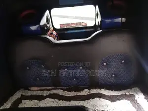 Bajaj RE 2012