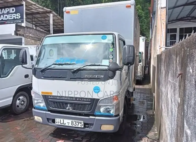 Mitsubishi Canter Single Wheel 2015