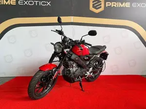 Yamaha XSR 155 Vivid red 2026