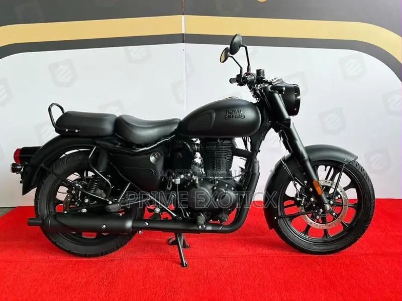 Royal Enfield Classic 350 Stealth Black 2026