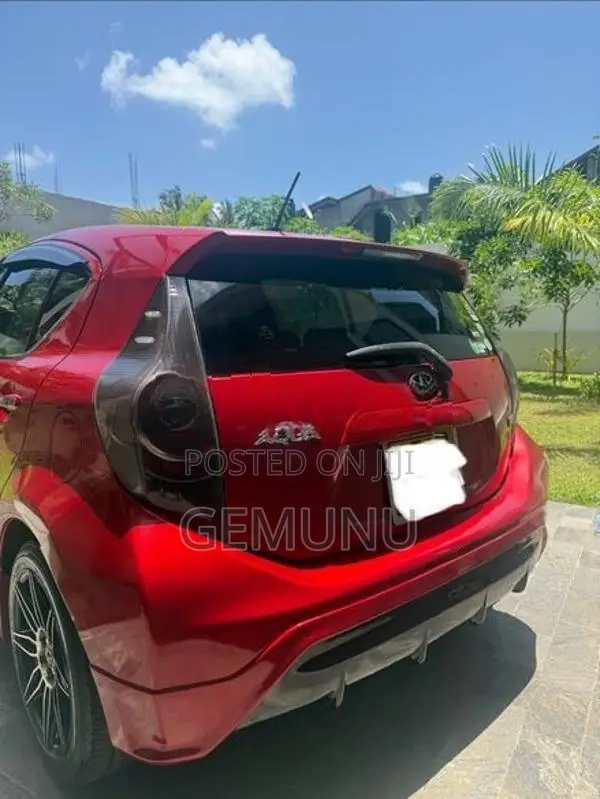 Toyota Aqua G 2013