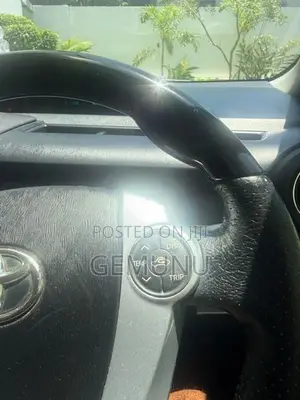 Toyota Aqua G 2013