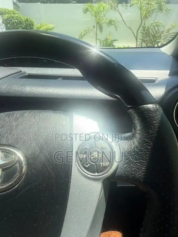 Toyota Aqua G 2013