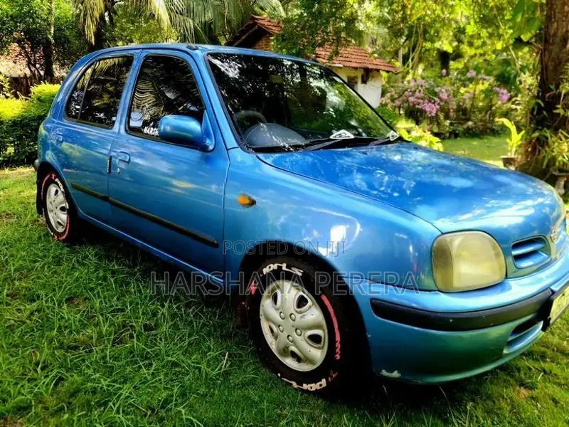 Nissan March K11 2000