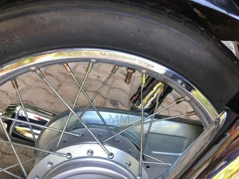 Honda Benly 2003