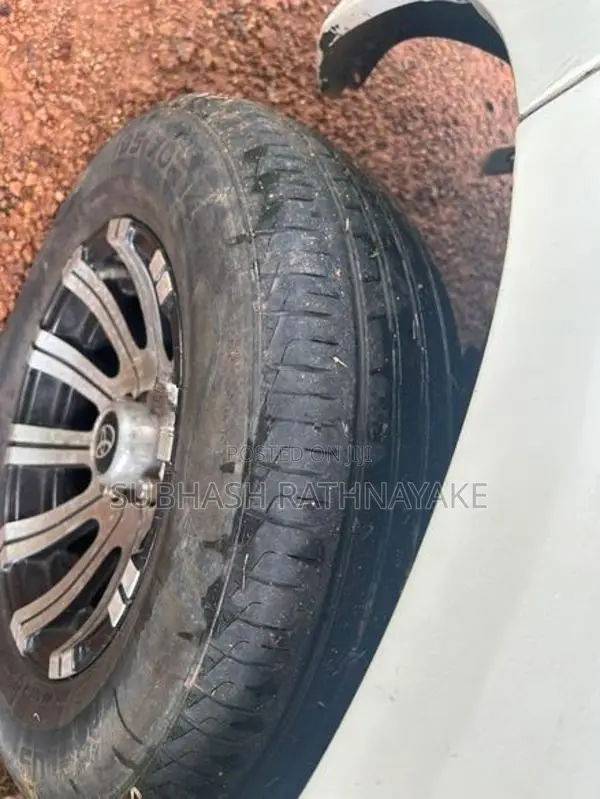 Toyota Noah 1998