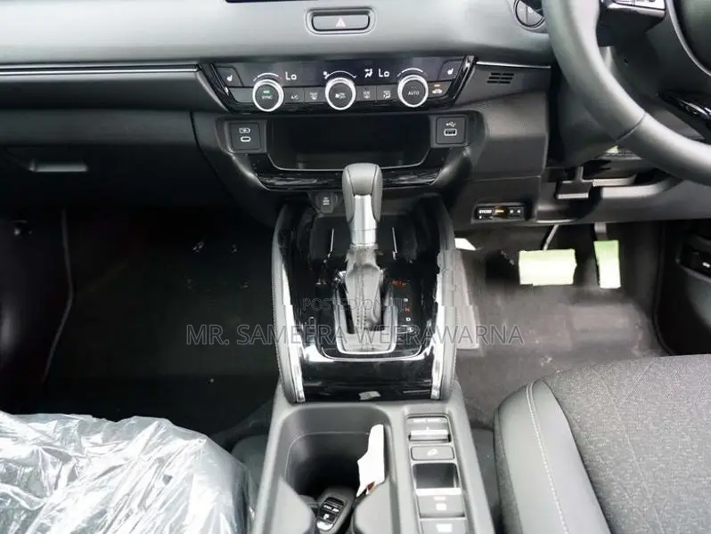 Honda Vezel Z PREMIUM 2026