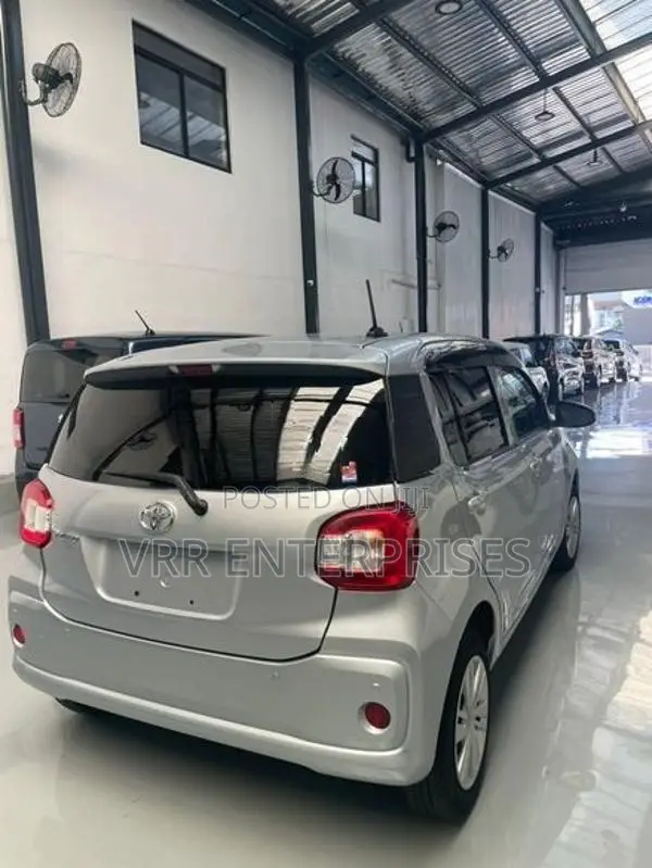 Toyota Passo 2023