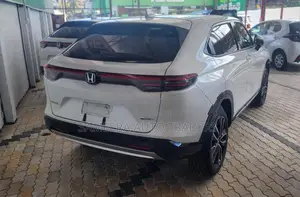 Honda Vezel Z Premium 2026