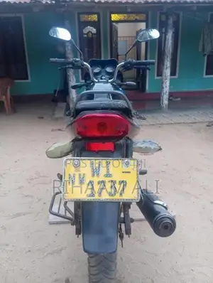 Bajaj Discover 2009