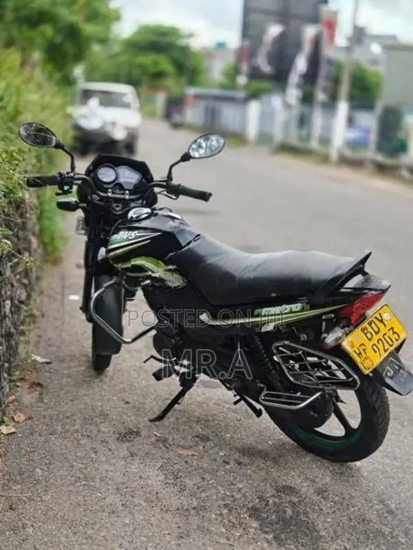 TVS Metro ES 2016