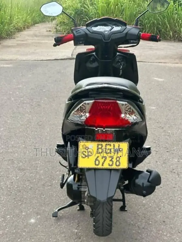 Honda Dio 2018