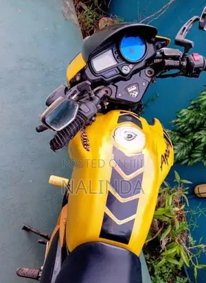 TVS Apache 2011