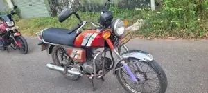 Hero CD 100 2000