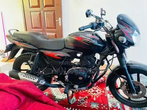 Bajaj Discover 135 2008