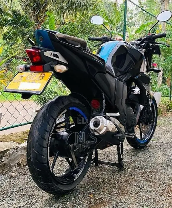 Yamaha FZ S 2016