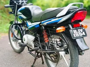 Bajaj CT100 2025