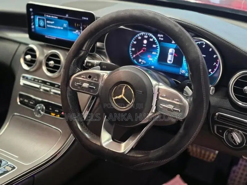 Mercedes Benz C200 AMG Plus 2018