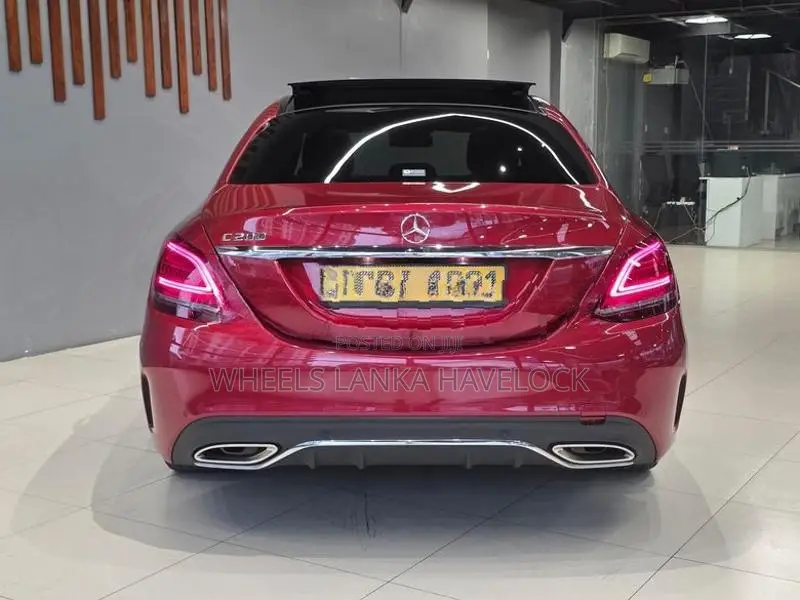 Mercedes Benz C200 AMG Plus 2018