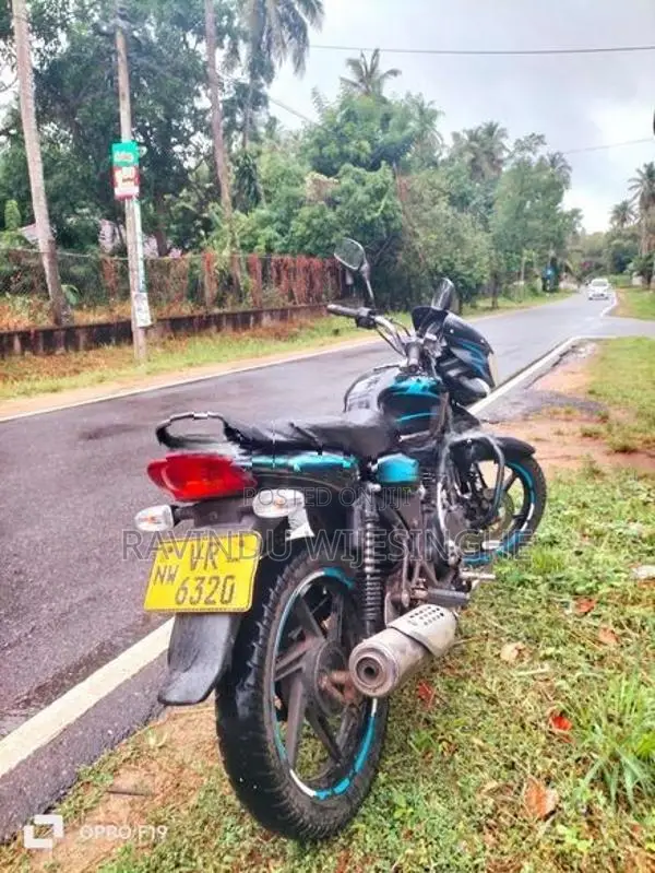 Bajaj Discover 2010