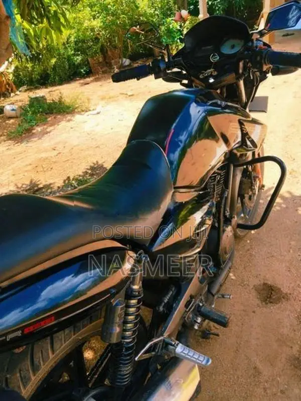 TVS Apache 2012