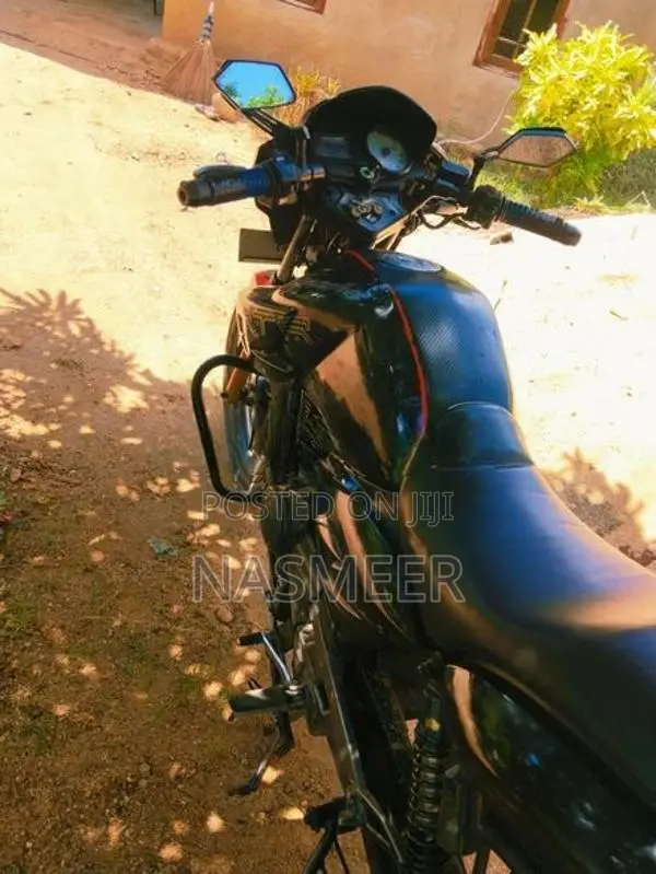 TVS Apache 2012