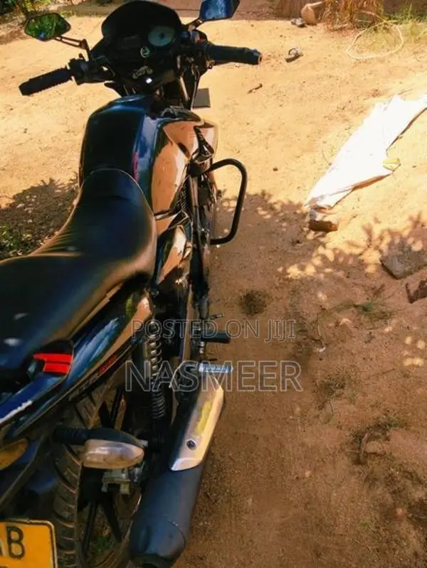 TVS Apache 2012