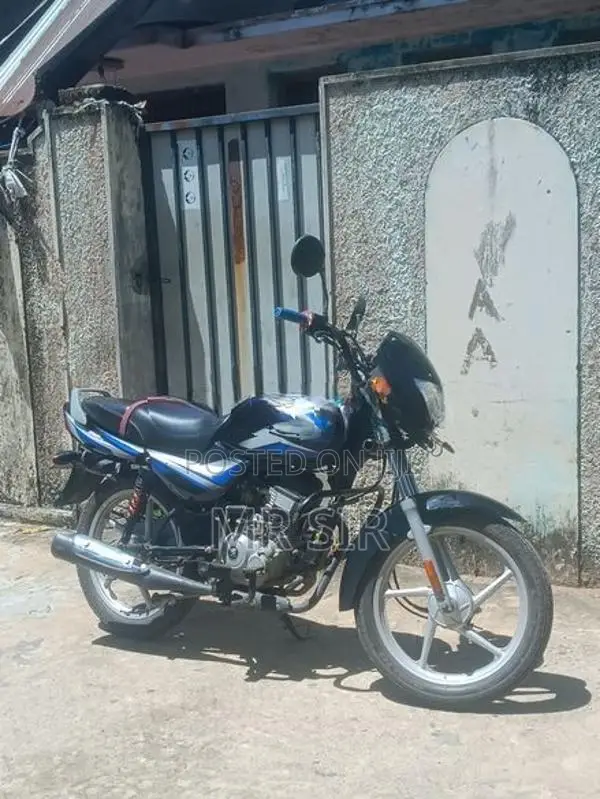 Bajaj CT100 ES 4S 2025