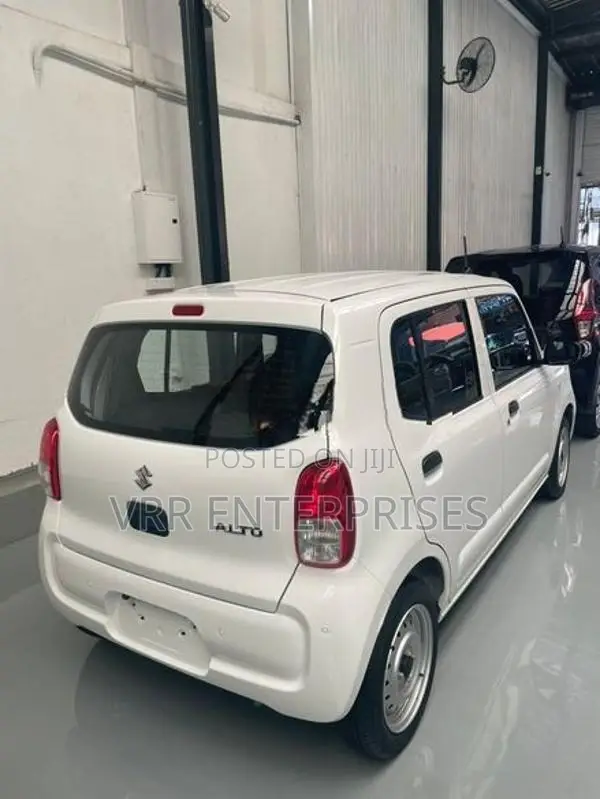 Suzuki Alto 2024