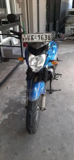 Yamaha FZ V1 2012