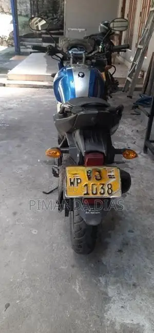 Yamaha FZ V1 2012