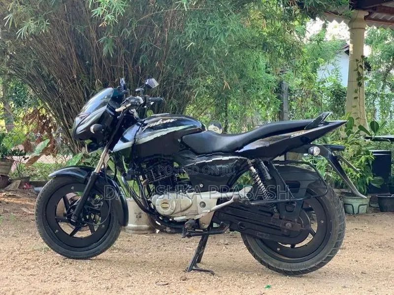 Bajaj Pulsar 150 2013