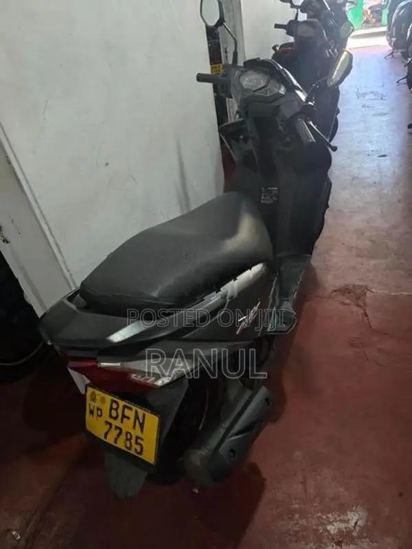 Honda Dio 2017