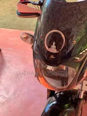 Bajaj Pulsar 150 2018