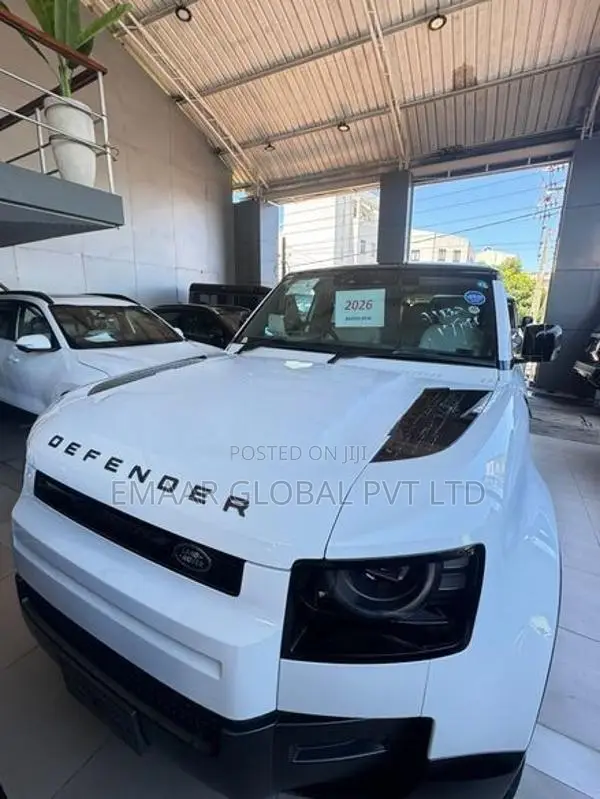 Land Rover Defender fully loaded 2026