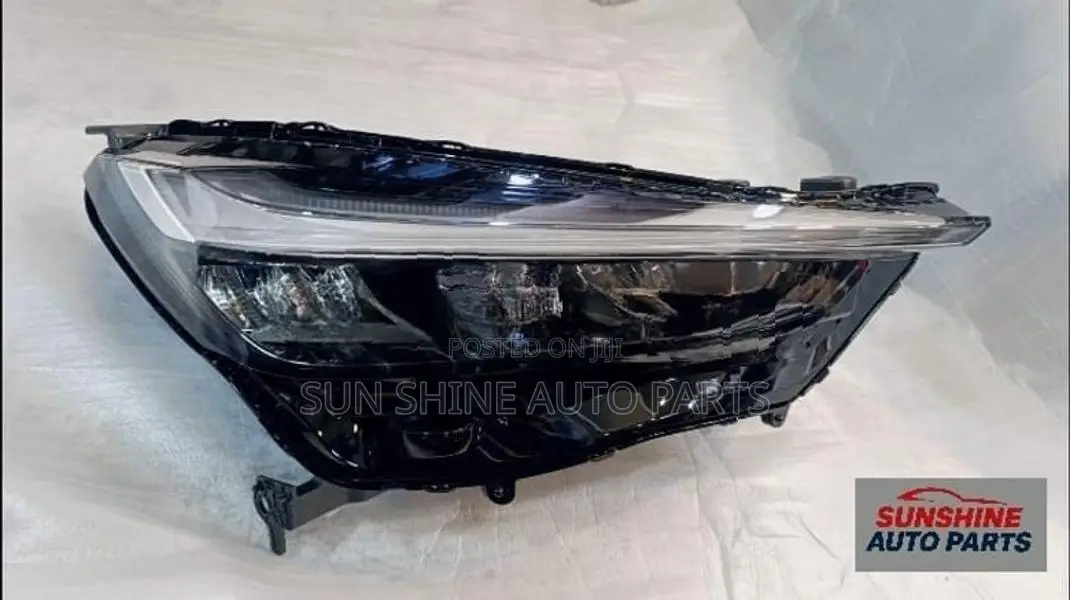 Honda Vezel RV 5 J8 Head Light