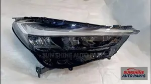 Honda Vezel RV 5 J8 Head Light