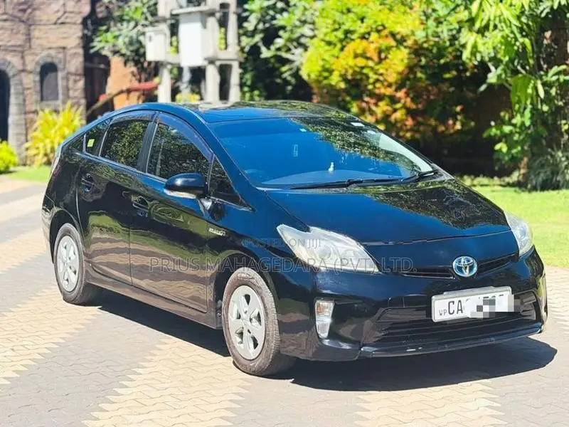 Toyota Prius 2012