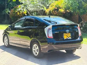 Toyota Prius 2012