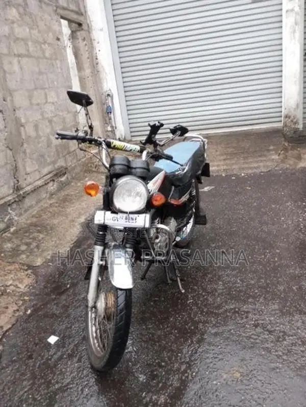 Bajaj Boxer 2003