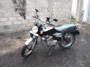 Bajaj Boxer 2003