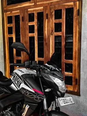 Bajaj Pulsar NS200 2009