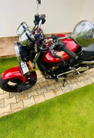 Honda Hornet 2008