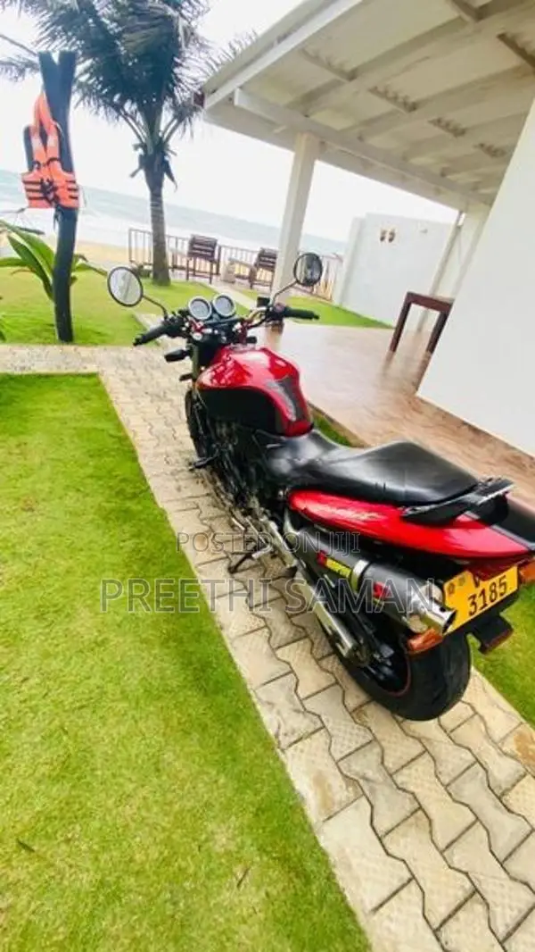 Honda Hornet 2008